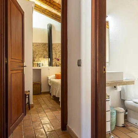 펜션 Townhouse Albuqassim By Homevillas360