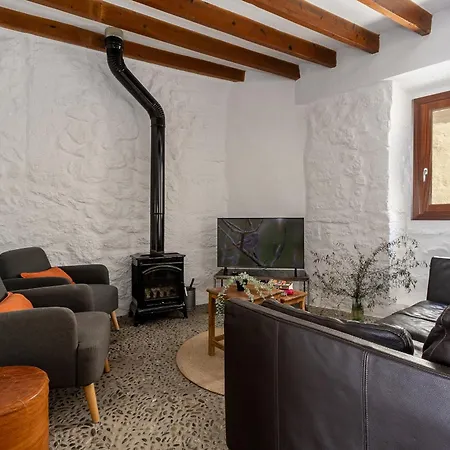 Townhouse Albuqassim By Homevillas360 Pollença