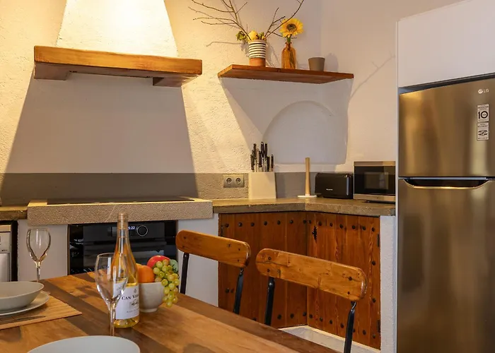 Townhouse Albuqassim By Homevillas360 Pollença