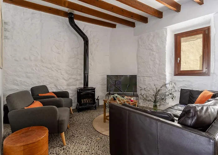 Townhouse Albuqassim By Homevillas360 Pollença